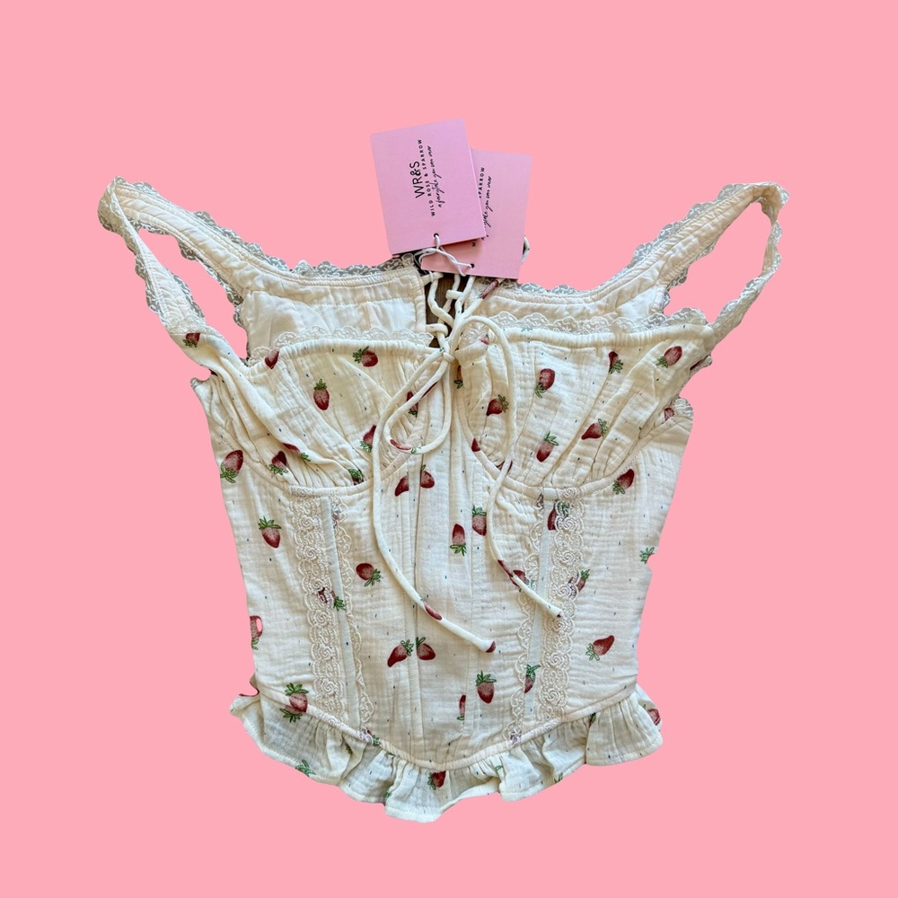 ✨brand new! wild rose and sparrow strawberry fraise bustier✨